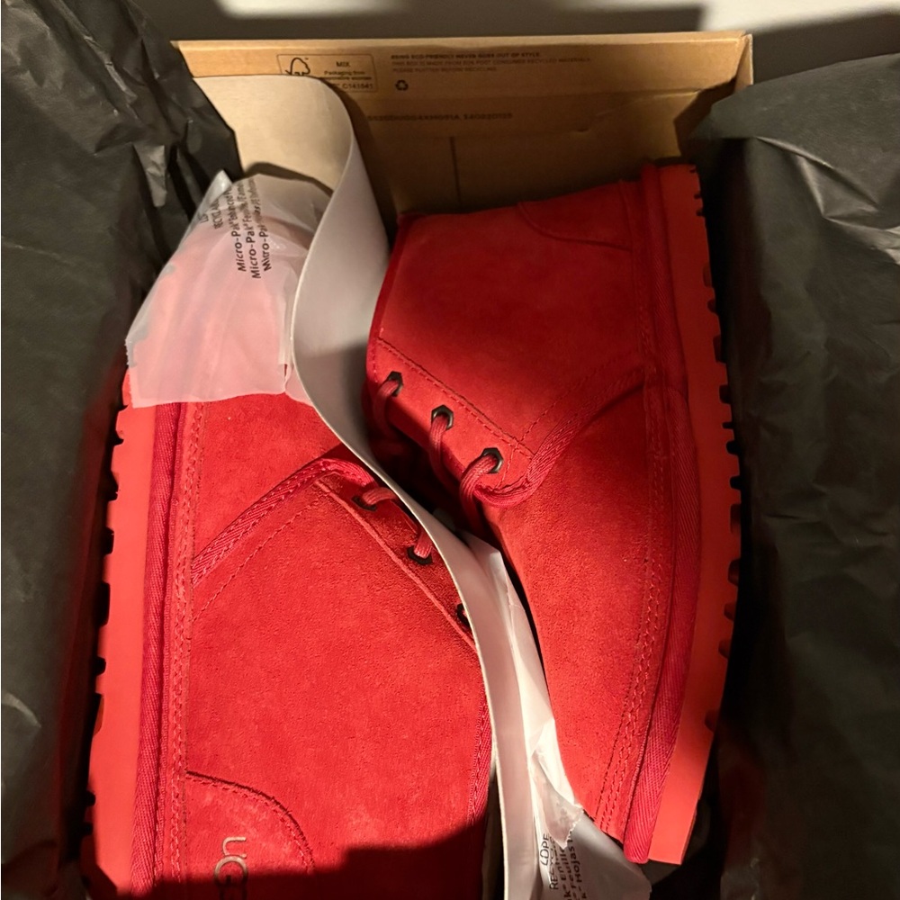 UGG Neumel women’s red